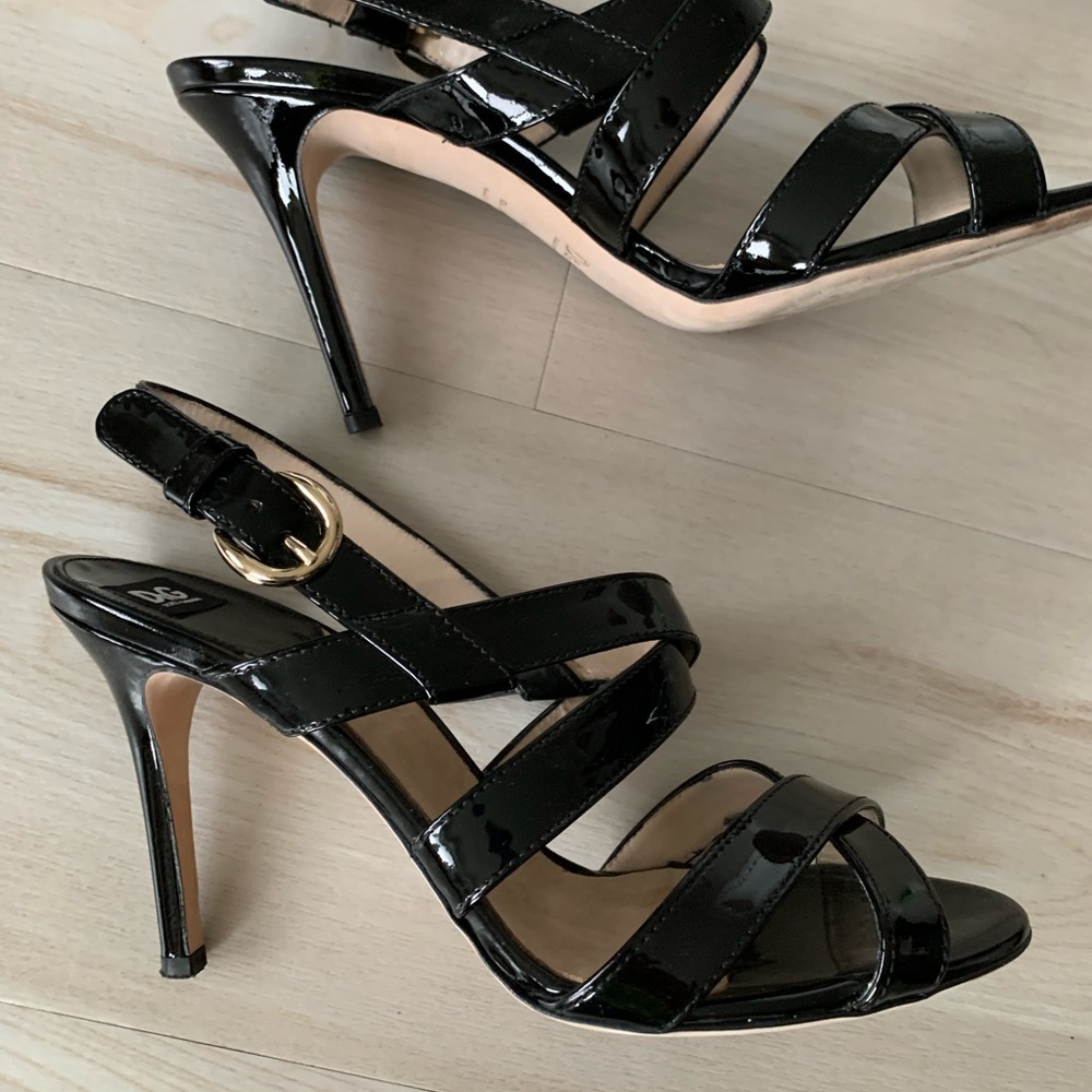 D&G - Dolce &Gabbaba black patent strappy high heel sandals - Picture 11 of 13